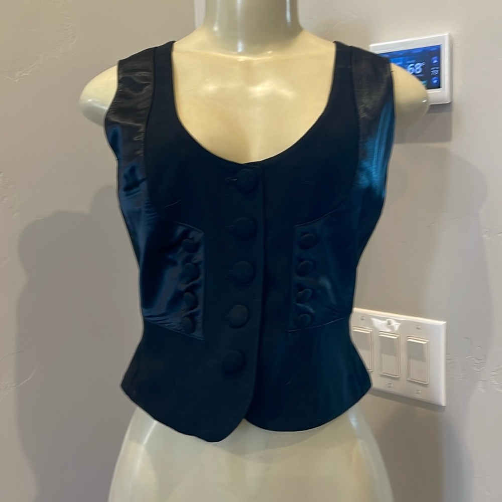 Kimora Lee Simmons kls women’s vest top size small